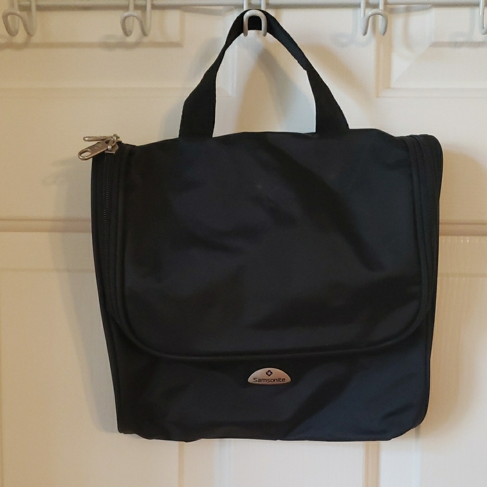 Samsonite Black Travel/Toiletry Bag- OS (9"x9"x2")